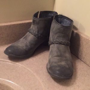 Grey Roxy Booties
